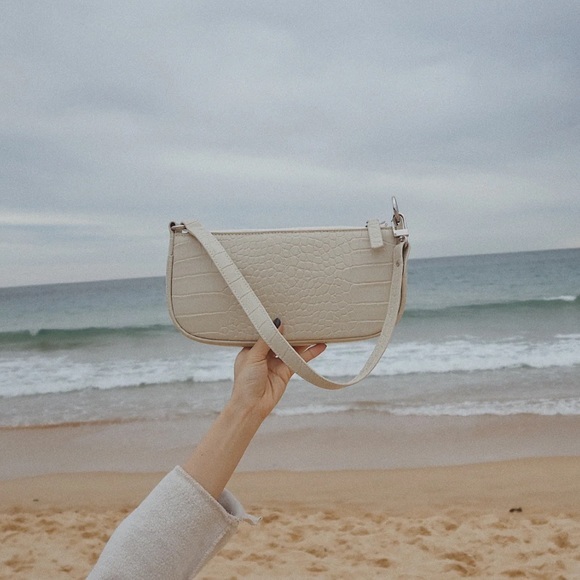 Baguette Shoulder Bags